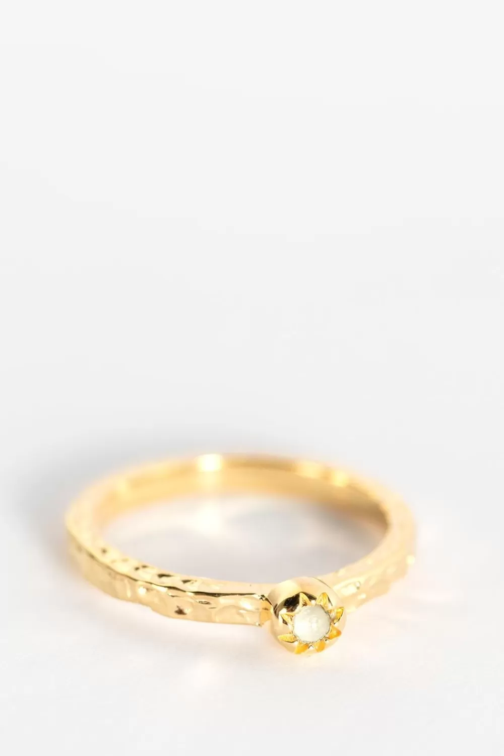 Dames A Brend Sieraden> Gold Plated Ring Met Goudkleurige Rutile Steen Rozi