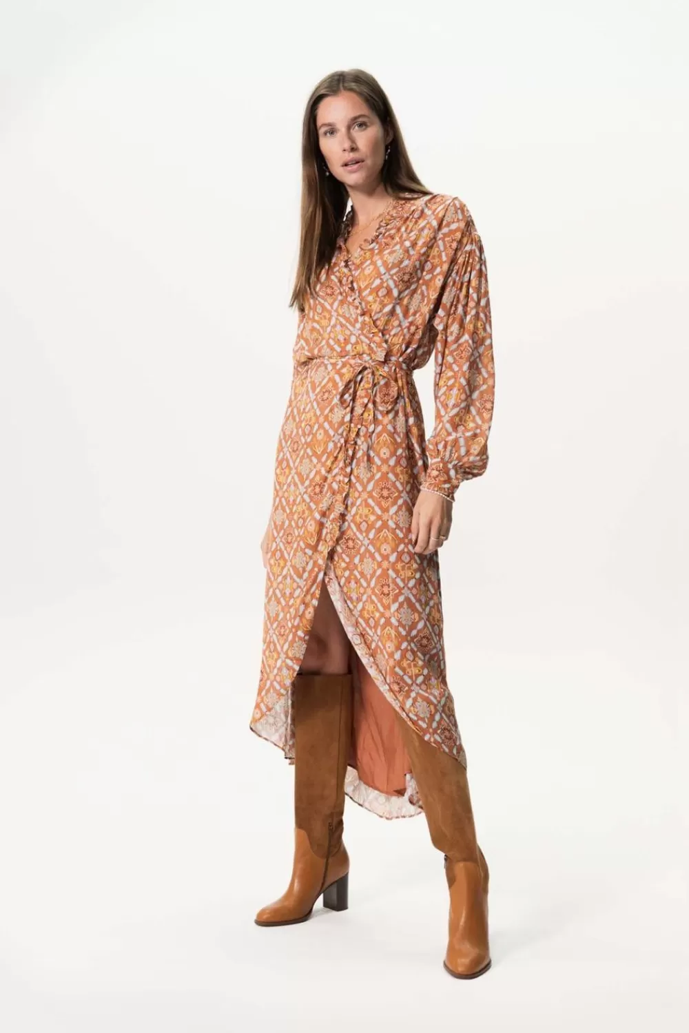 Dames Sissy-Boy Jurken>Bruine Maxi Jurk Met Multicolour Print En Overslag