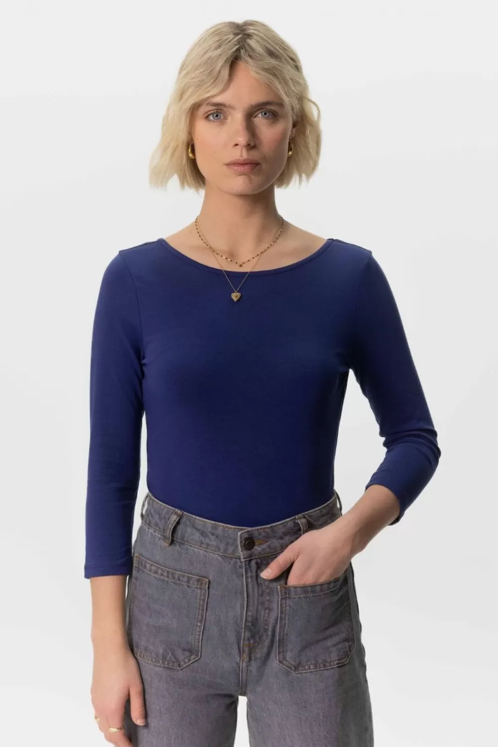 Dames Sissy-Boy T-Shirts En Tops>Donkerblauw T-Shirt Met Laag Uitgesneden Rug
