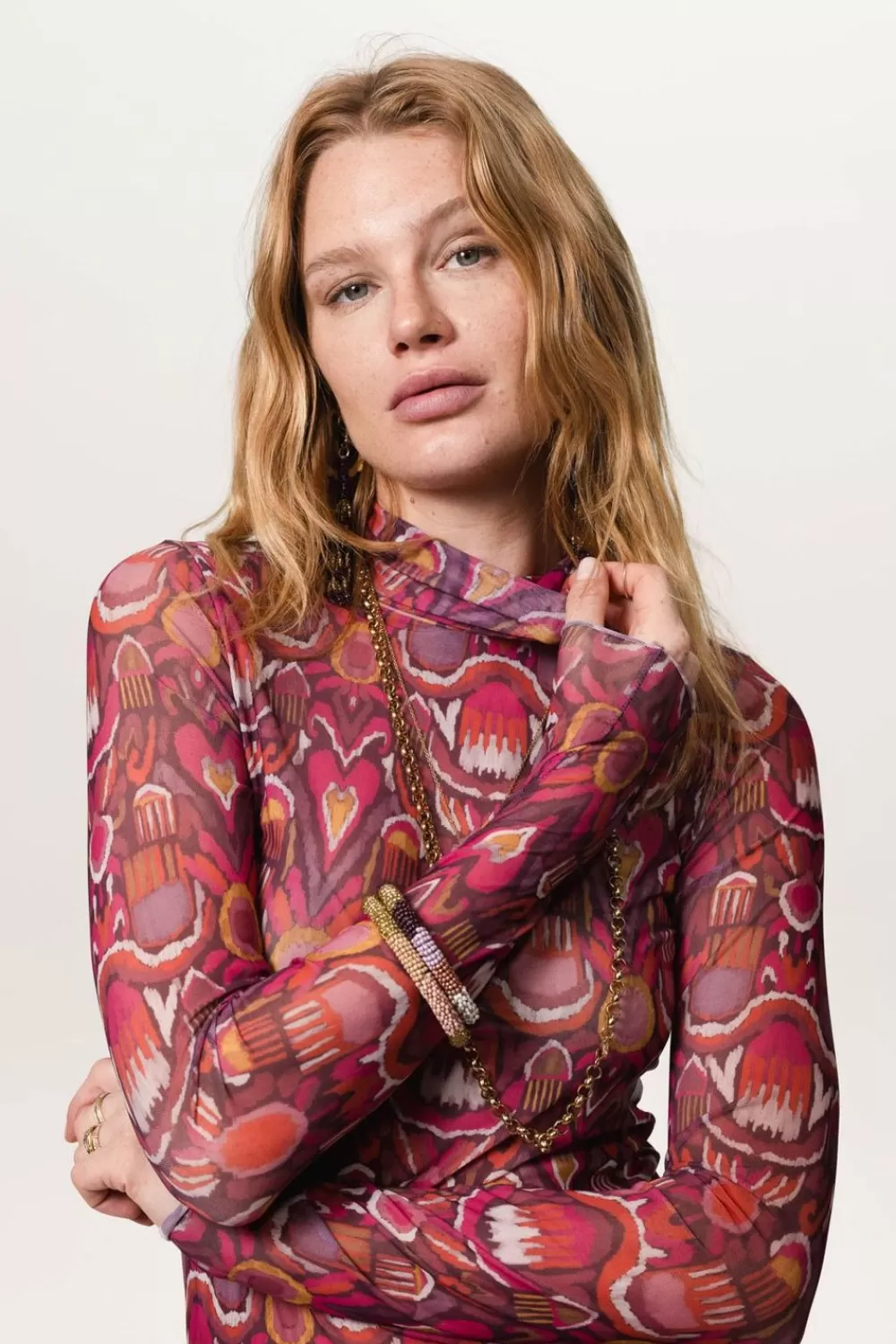 Dames Sissy-Boy T-Shirts En Tops>Donkerrode Mesh Top Met Print