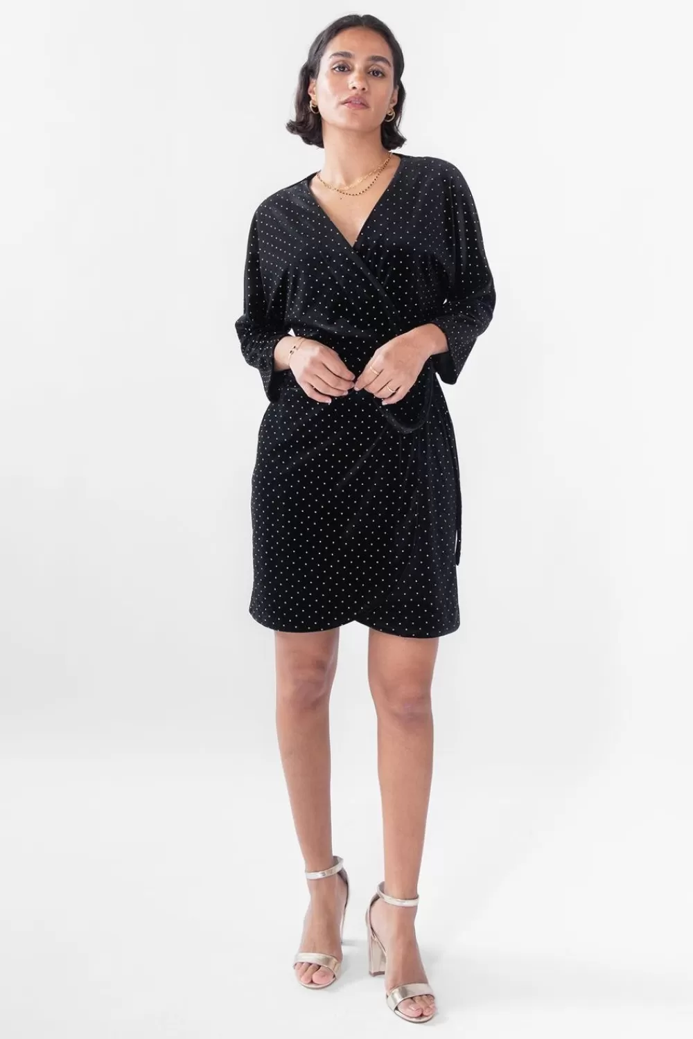 Dames Sissy-Boy Jurken>E Velvet Jurk Met Strikdetail En Studs
