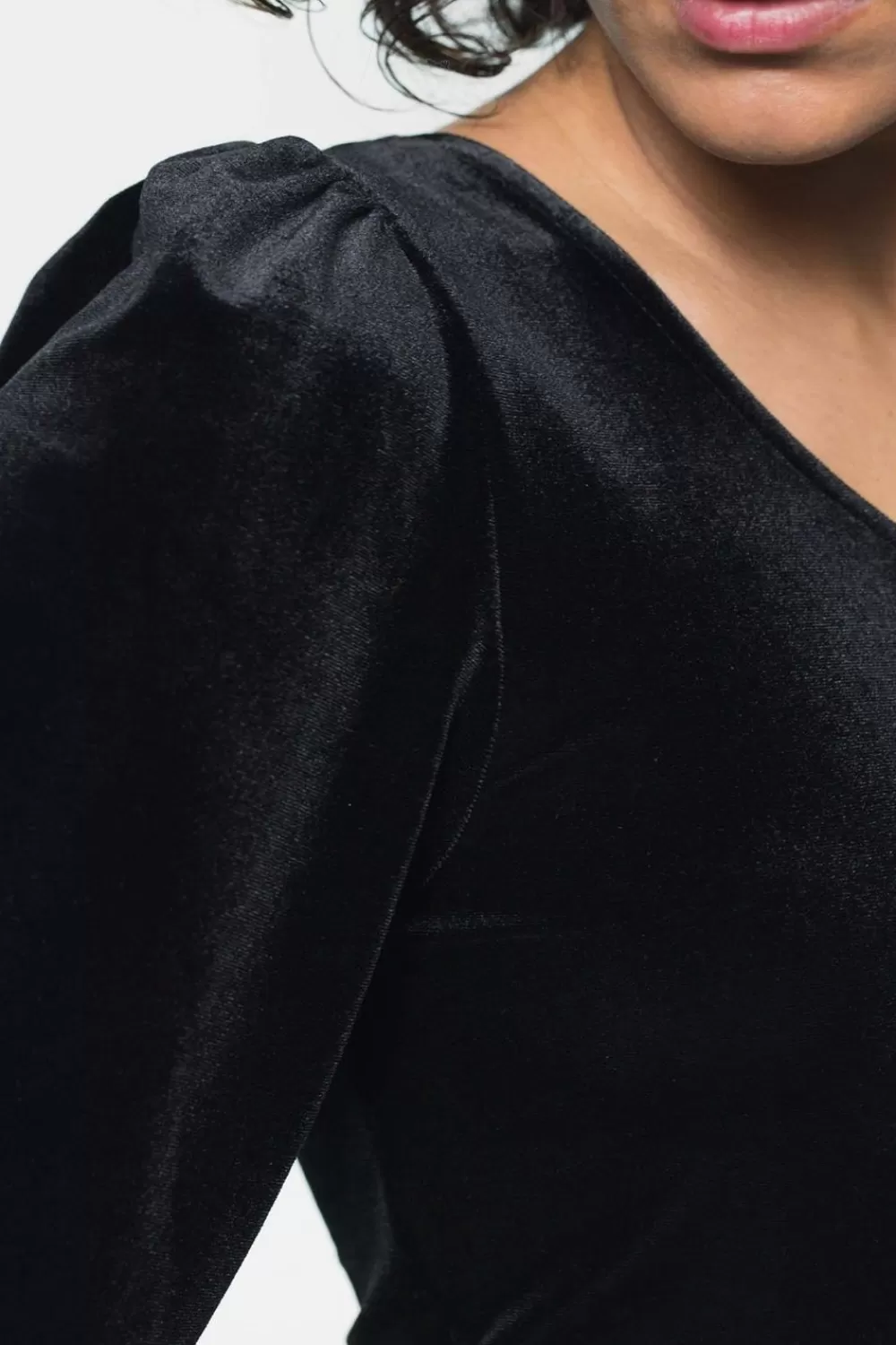 Dames Sissy-Boy T-Shirts En Tops>E Velvet One Shoulder Top