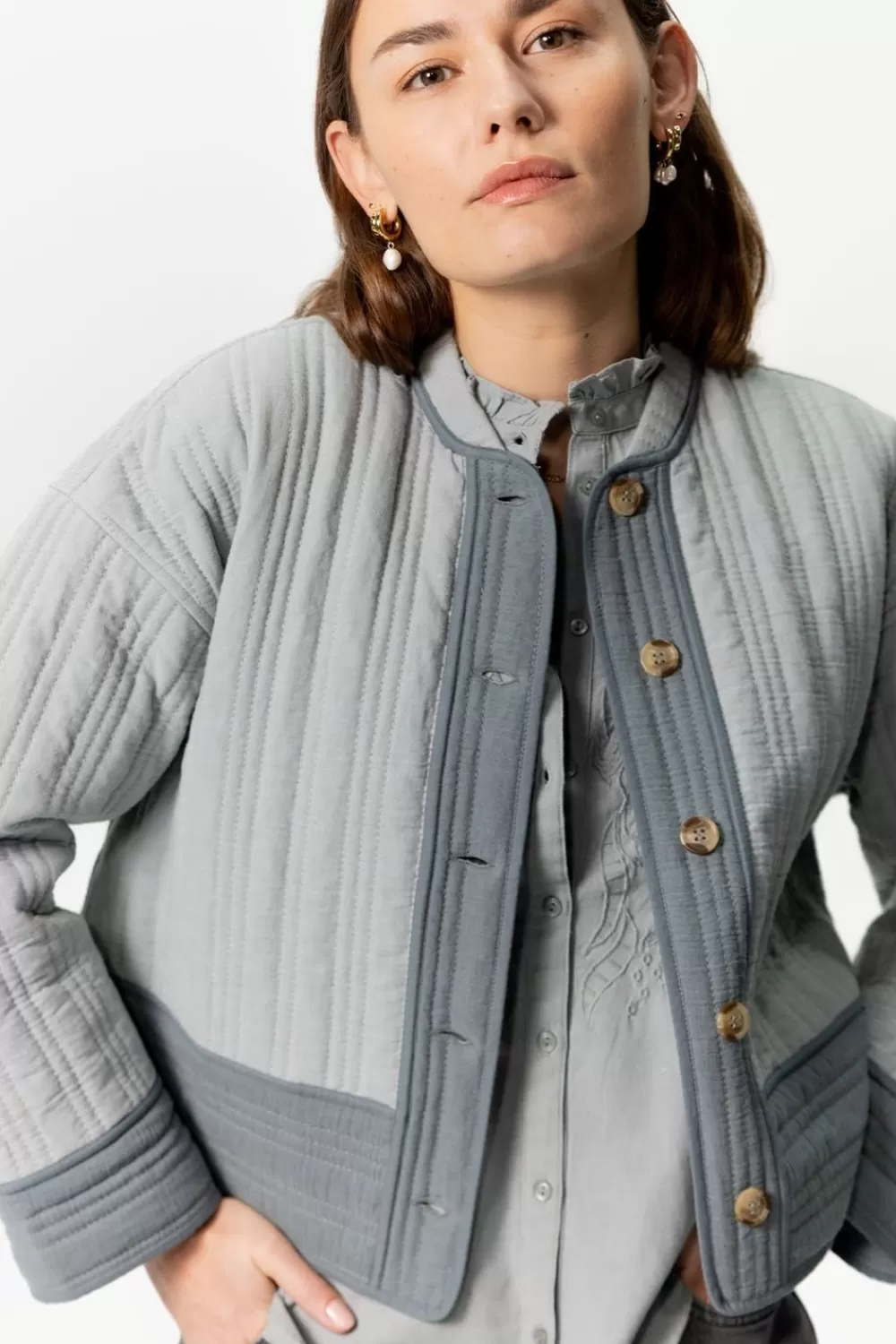 Dames Sissy-Boy Blazers, Jasjes & Gilets>Grijs Padded Jasje Met Knopen