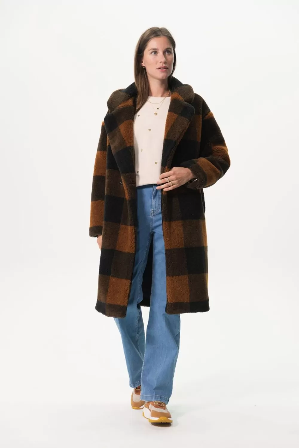 Dames Sissy-Boy Jassen>Lange Geruite Faux Fur Jas