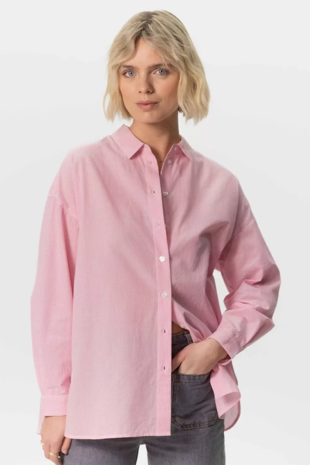 Dames Sissy-Boy Blouses>Licht Gestreepte Oversized Blouse