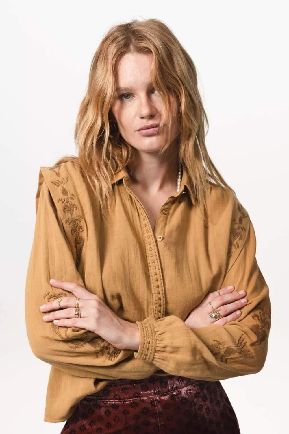 Dames Sissy-Boy Blouses>Lichtbruine Blouse Met Embroidery Details