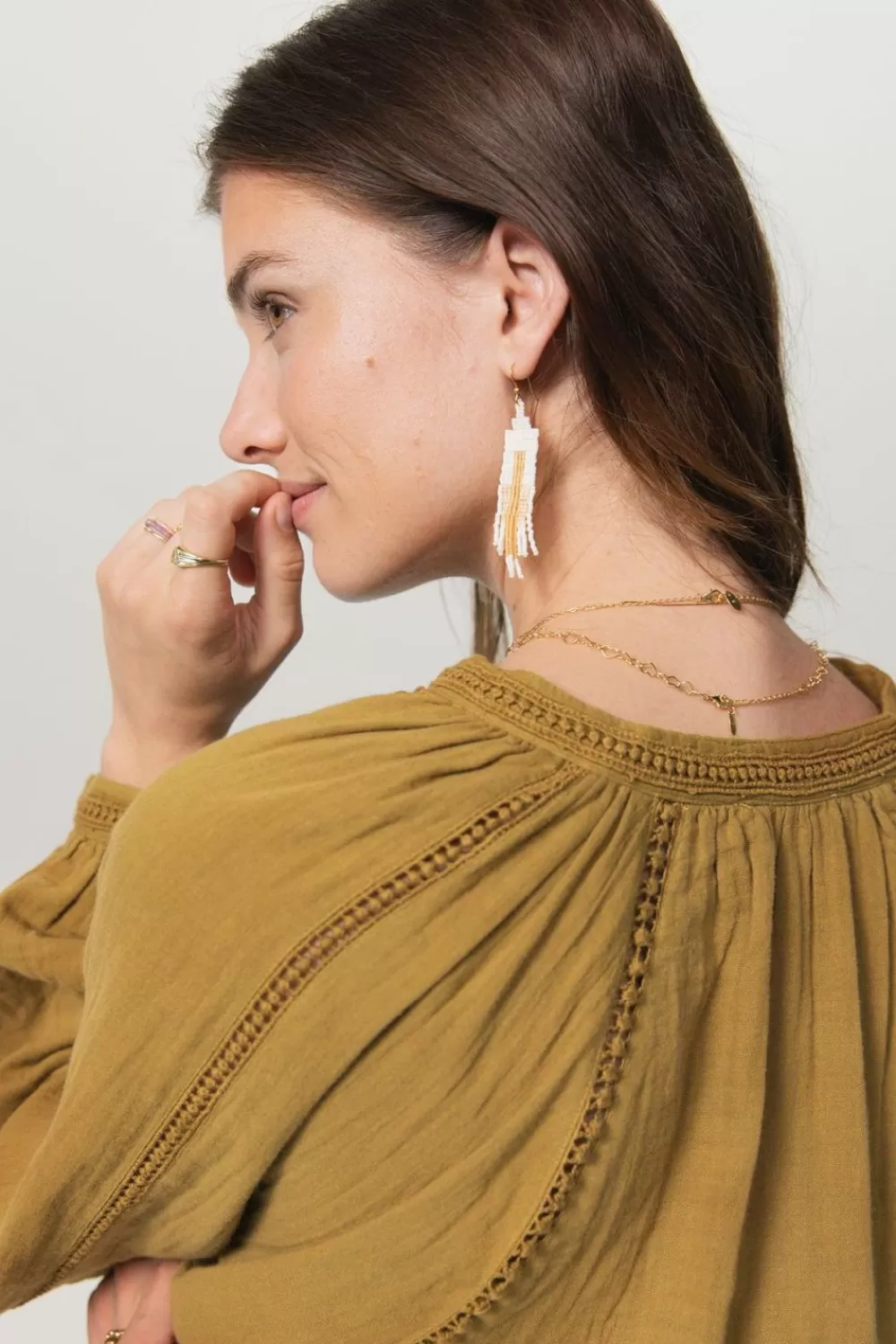 Dames Sissy-Boy Blouses>Mosterd Groene Blouse Met Raglan Mouwen En Geborduurde Details