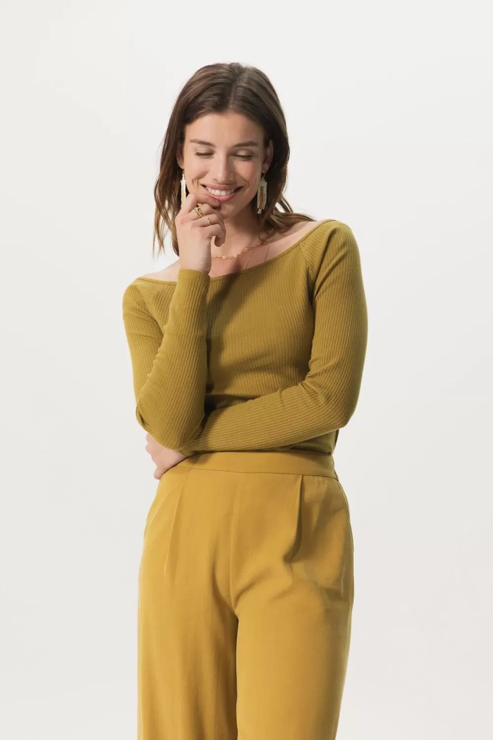 Dames Sissy-Boy T-Shirts En Tops>Mosterd Groene Off Shoulder Rib Top