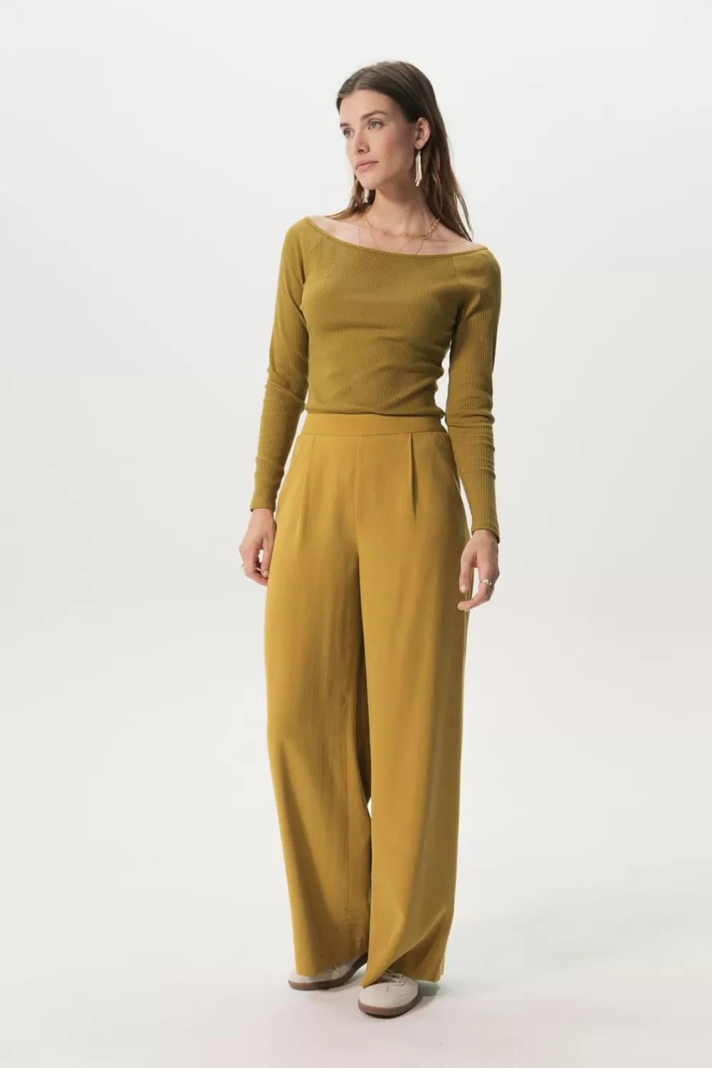 Dames Sissy-Boy T-Shirts En Tops>Mosterd Groene Off Shoulder Rib Top