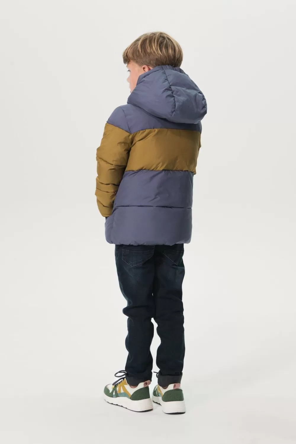 Kids Sissy-Boy Jassen>Paarse Colourblock Puffer Jas