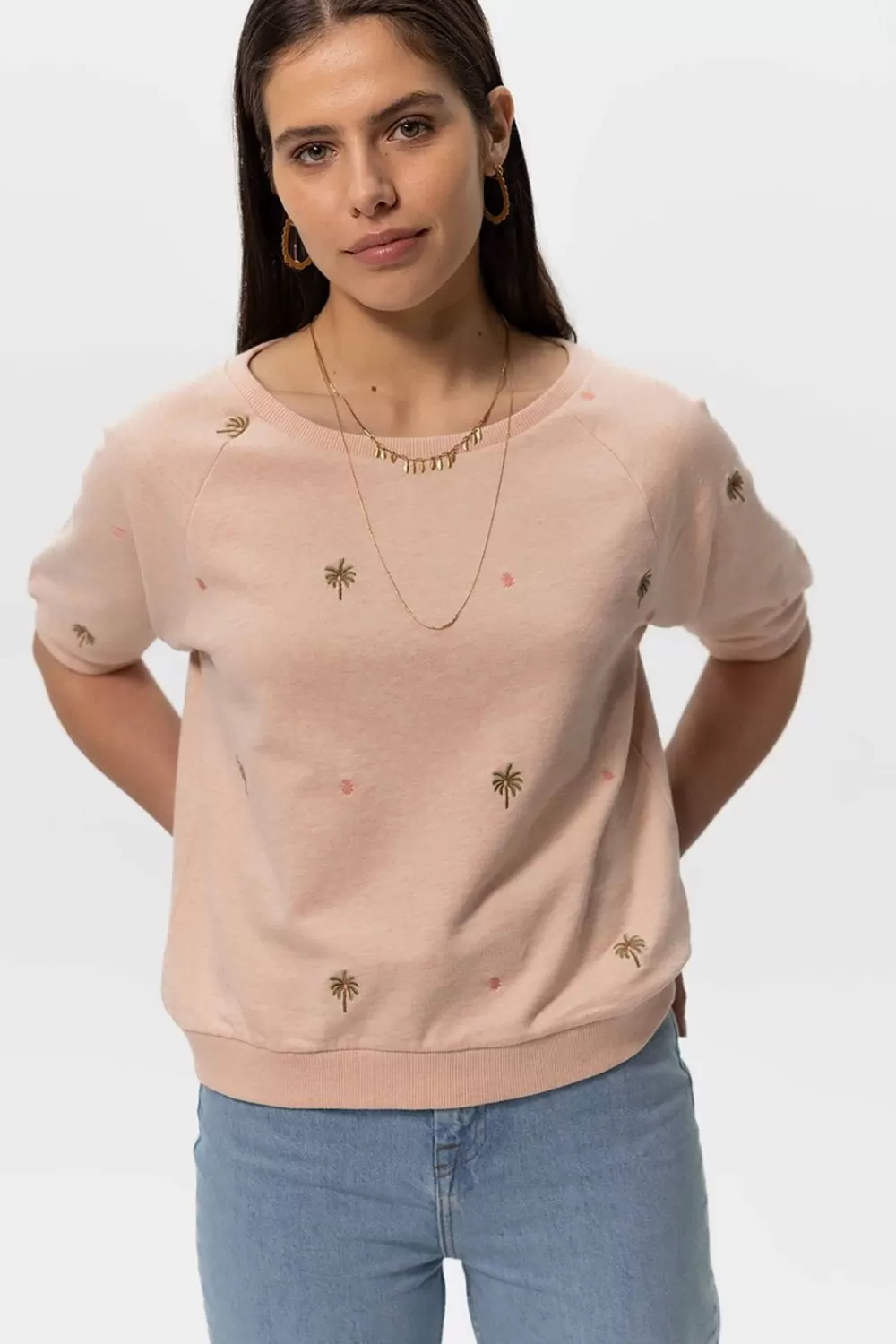 Dames Sissy-Boy Truien En Vesten>Pastel Oranje Sweater Met Palmboom Embroidery