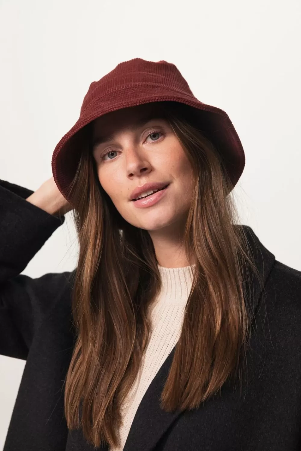 Dames Sissy-Boy Hoeden En Petten>Rode Corduroy Bucket Hat