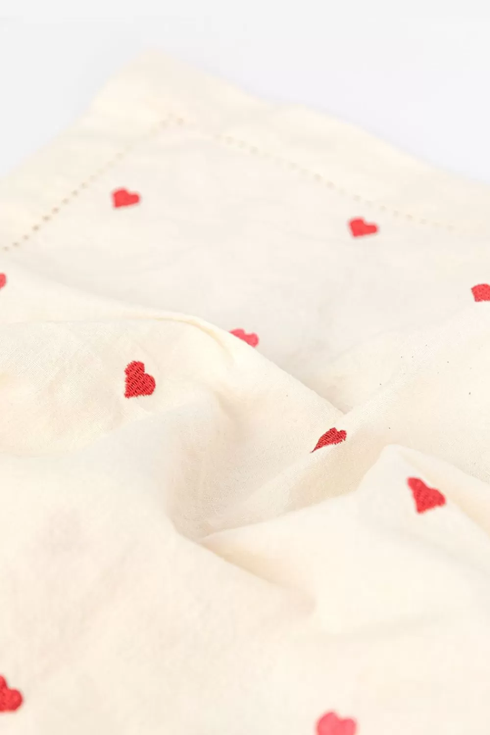 Sissy-Boy Keukentextiel>Set Van 2 Servetten Met Roze En Rode Geborduurde Hartjes